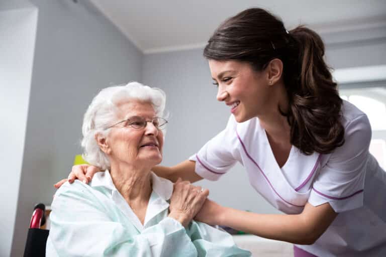Dementia Care Helps Seniors Stay Safe, Engaged, and Confident at Home